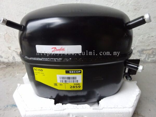 Danfoss SC15D R-22 (prie -10 °C 1045W, prie 5 °C 2345W)(-15 °C iki 10 °C) Compressors for industrial refrigerators
