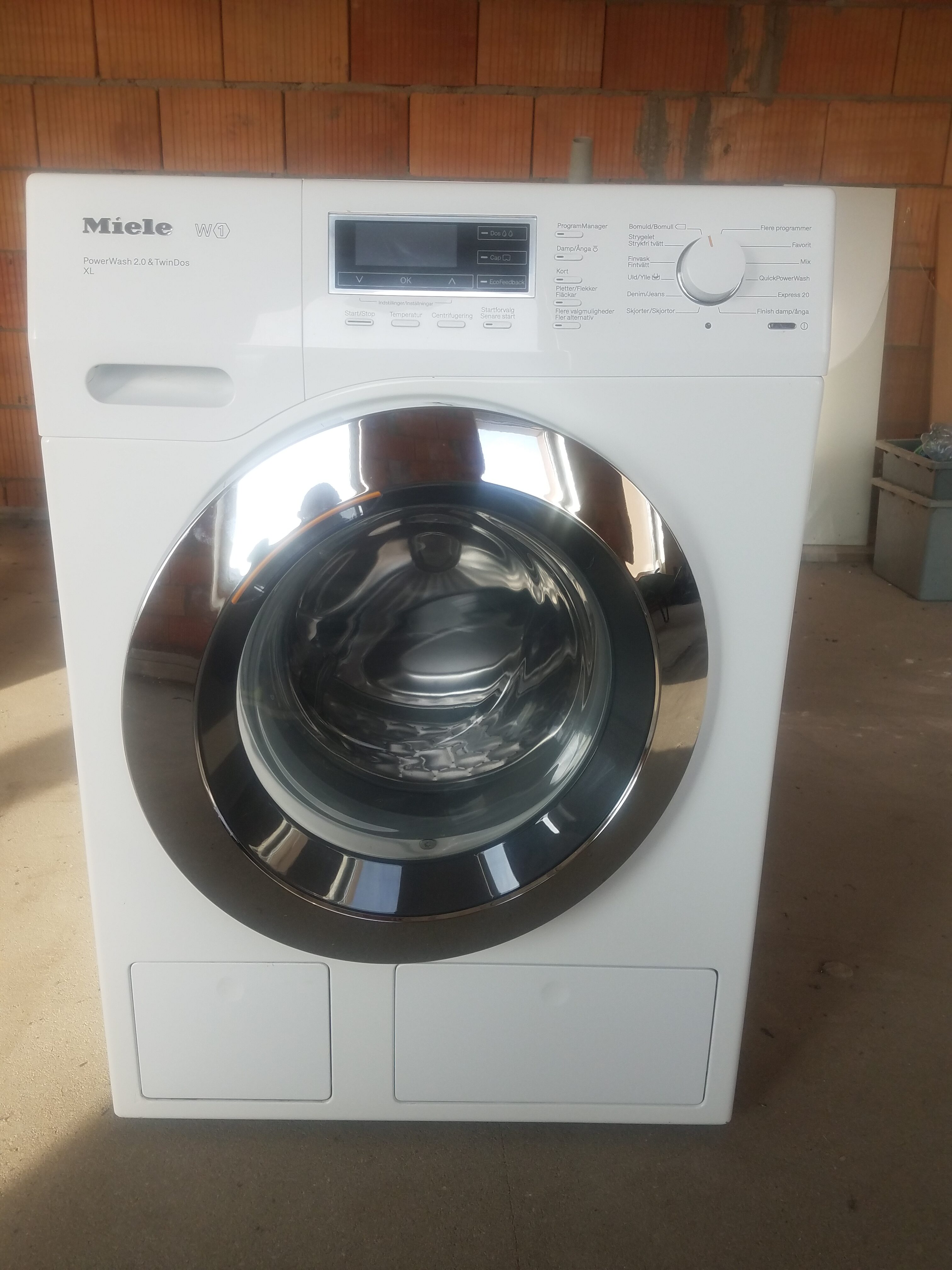 Washer MIELE WKR 771 TwinDos & Powerwash & XL, Chrome edition, 8kg, A+++ Washing machines, dishwashers and dryers