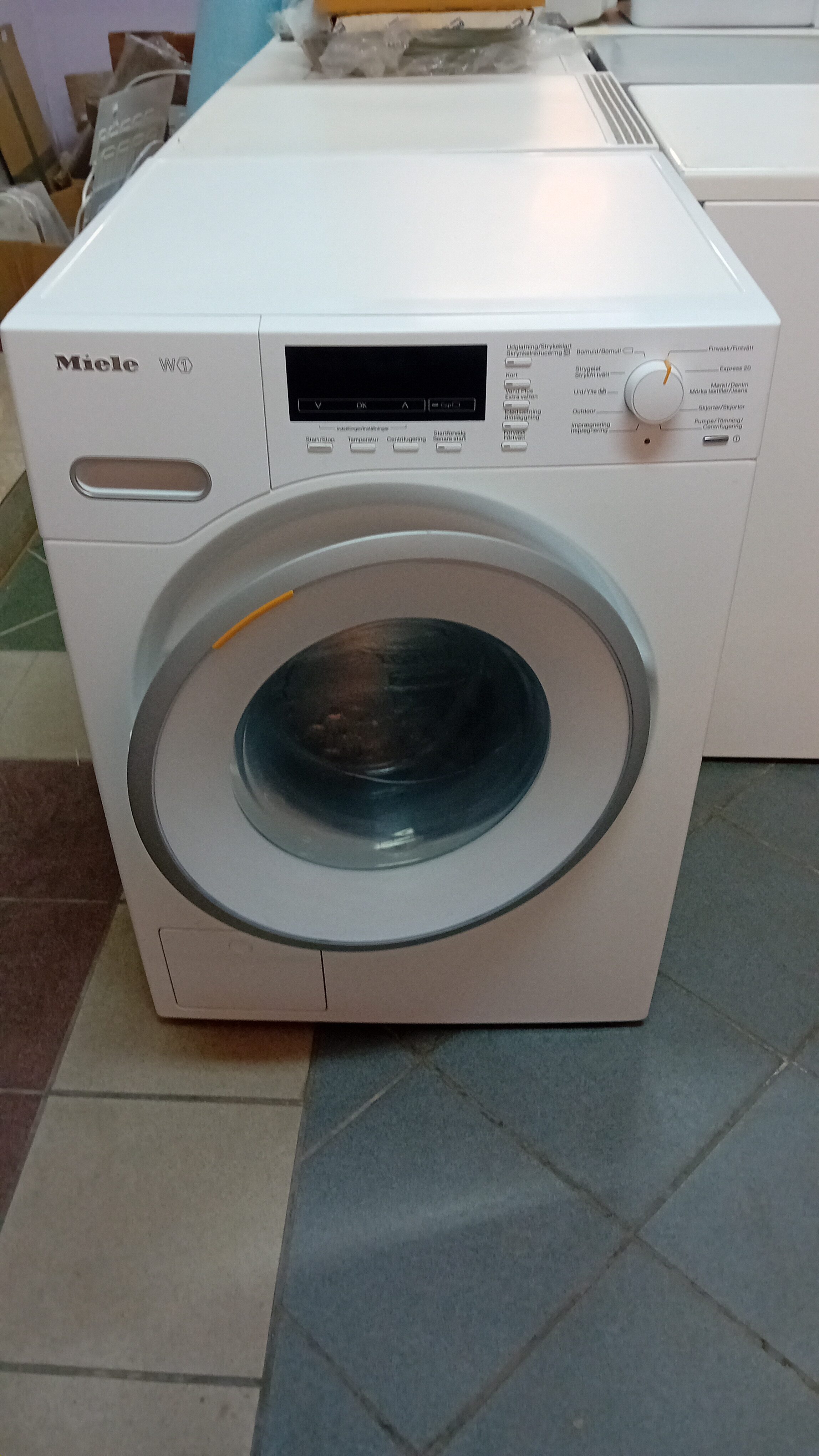 Miele WMB120 type HW19 washing machine Washing machines, dishwashers and dryers