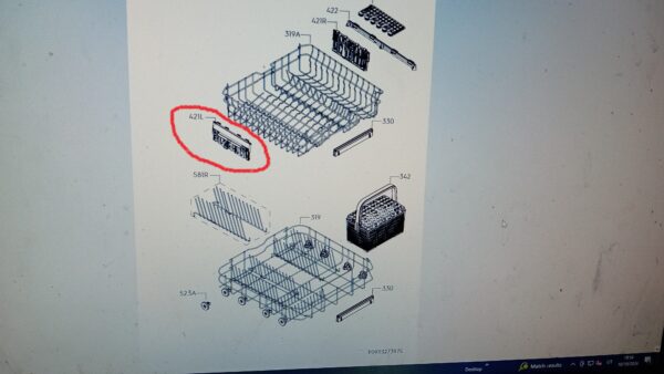Indaplovės ELECTROLUX / AEG viršutinio krepšio kairės pusės laikiklis. UPPER BASKET ADJUSTMENT,LEFT,Q Dishwasher wheels, grills and holders for dish bags