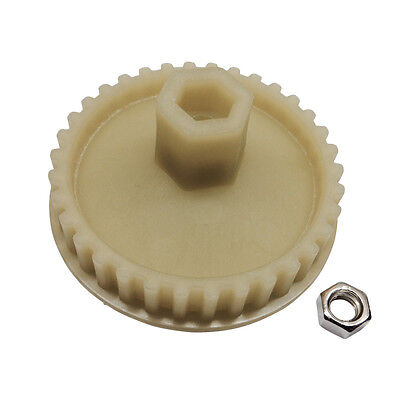 Virtuvinio kombaino DELONGHI dantratis. LARGE PULL M6 NUT KMC500/550 KMM700/750 Parts of blenders, mixers, food processors, slicers, breadcrumbs and other apparatus