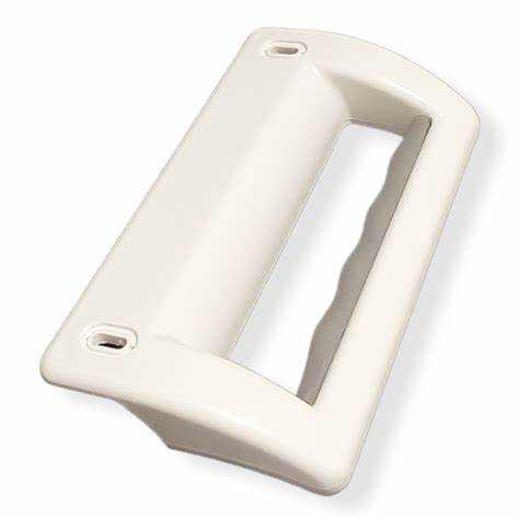 Šaldytuvo ZANUSSI / ELECTROLUX / AEG rankenėlė,ILGIS 16 cm atstumas tarp skylių 13,2 mm Automotive parts of refrigerated freezers for domestic industrial refrigeration equipment