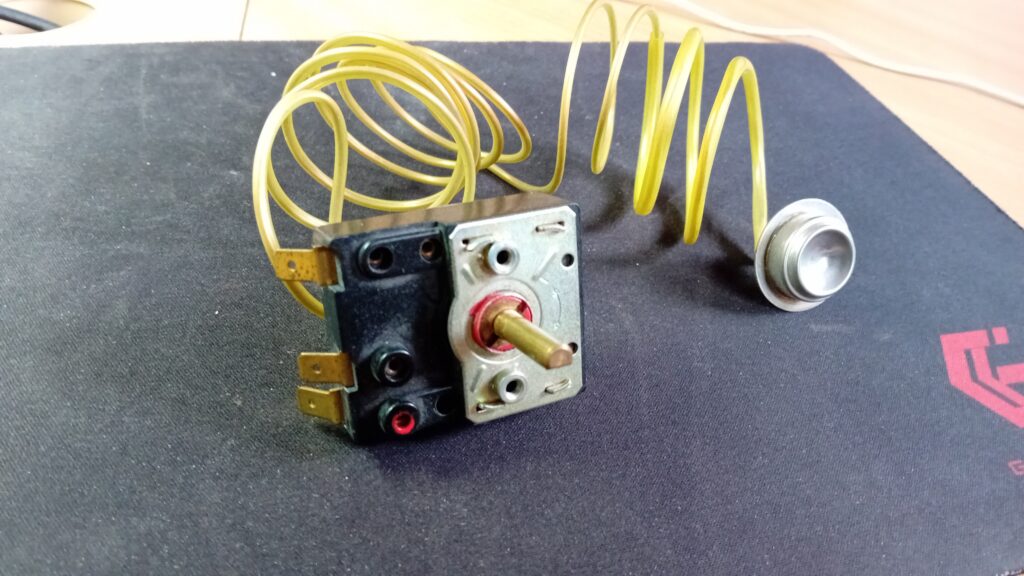 Termoreguliatorius ARDO MERLONI 0-90 C Thermoregulators for washing machines