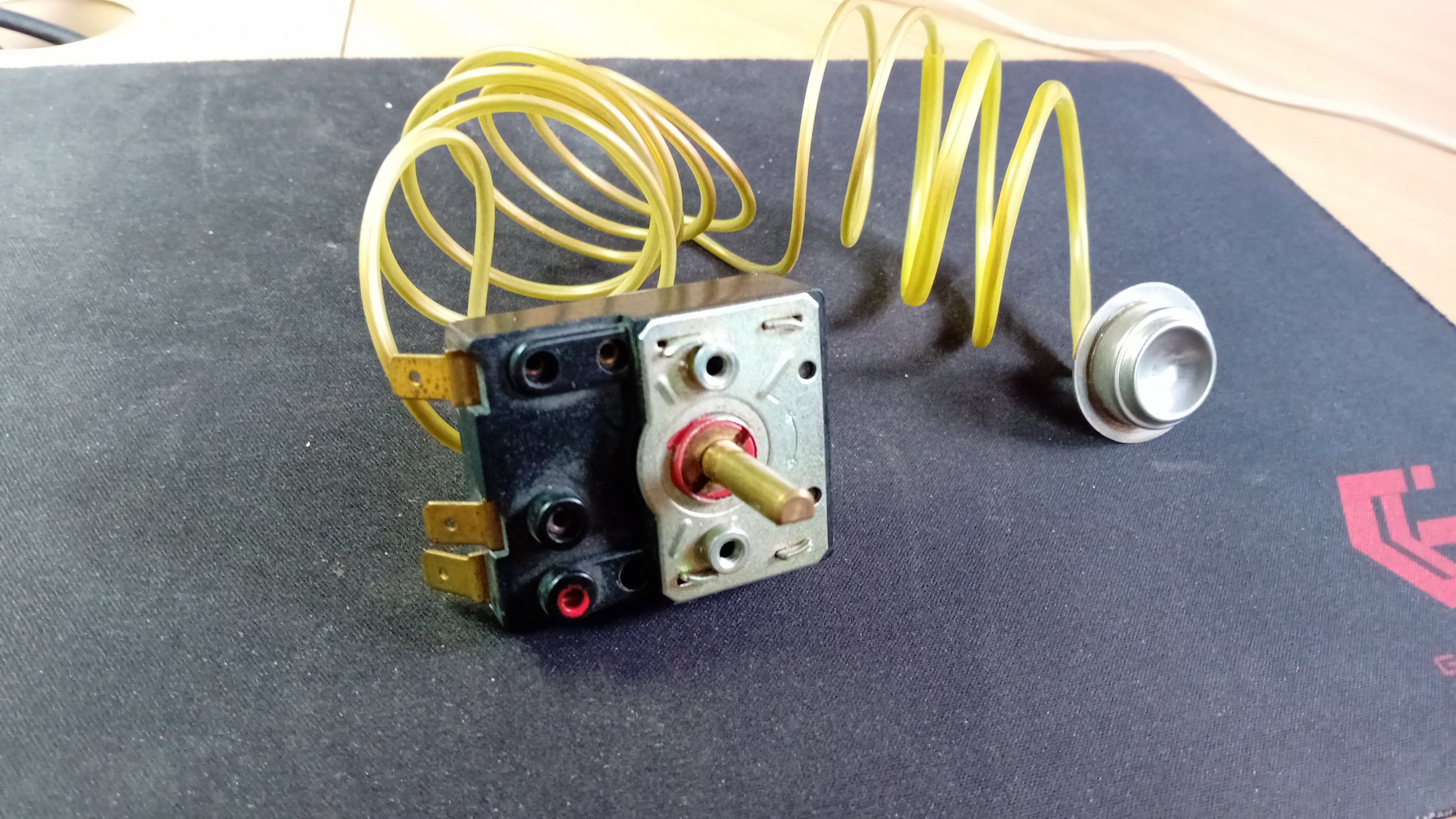 Termoreguliatorius ARDO MERLONI 0-90 C Thermoregulators for washing machines