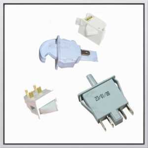 Switches for refrigerator bulbs