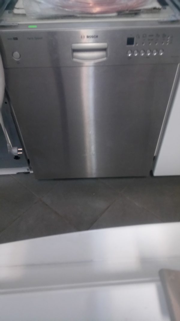 Dishwasher BOSCH gray,silver width 60cm length 60cm