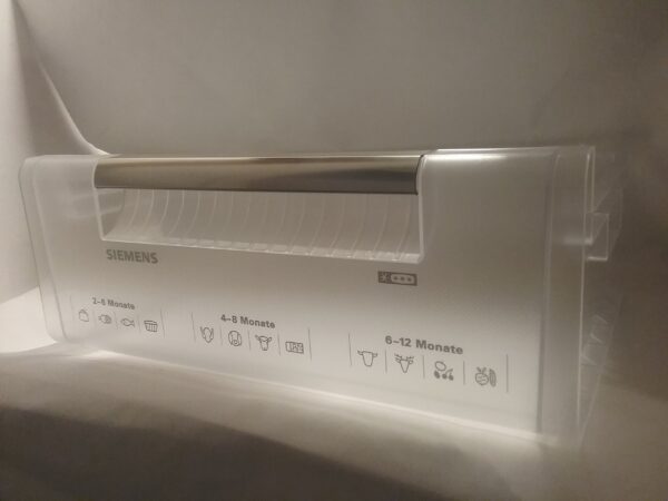 Middle drawer of the refrigerator BOSCH, SIEMENS freezer,421 x 160 x 370 mm,orig. - Image 4
