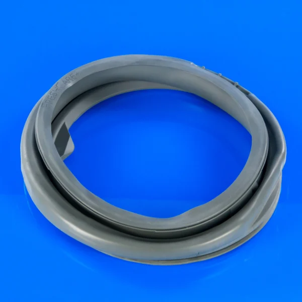 Intermediate orig of the doors of the WHIRLPOOL INDESIT washing machine. - Image 3