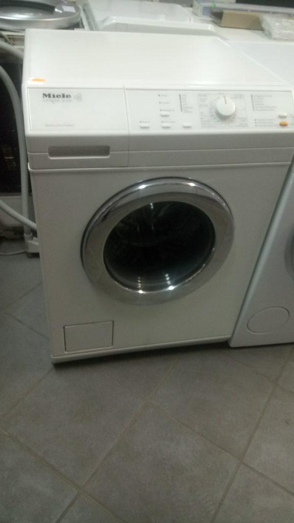 Washing machine Miele W2108 SOFTTRONIC