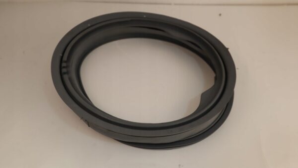 Intermediate orig of the doors of the LG washing machine. - Image 3