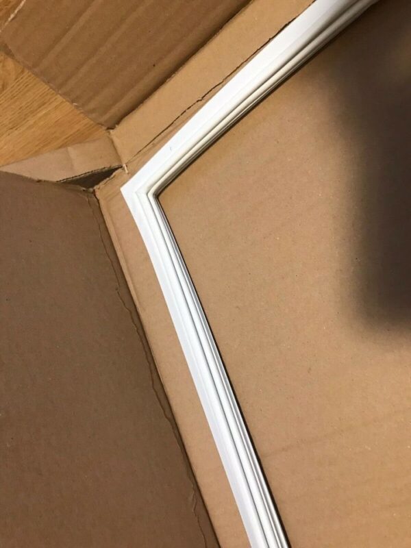 Bosch/SIEMENS refrigerator door gasket - Image 2