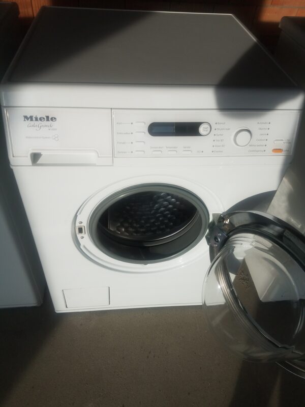 Miele W3000 washing machine