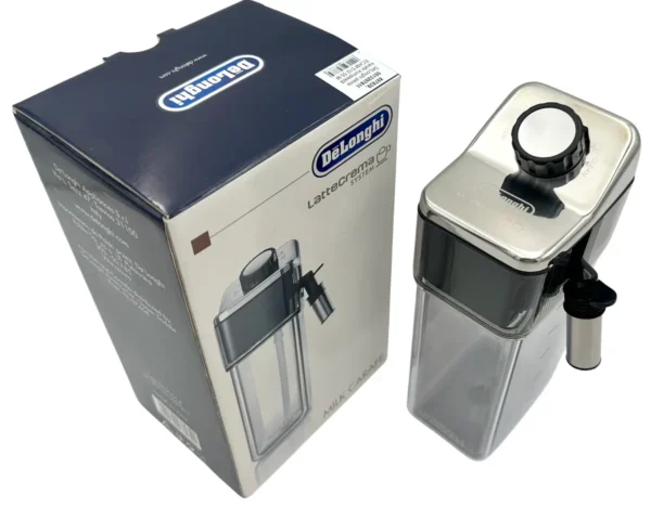 Milk capacity of the DELONGHI coffee machine - Image 3