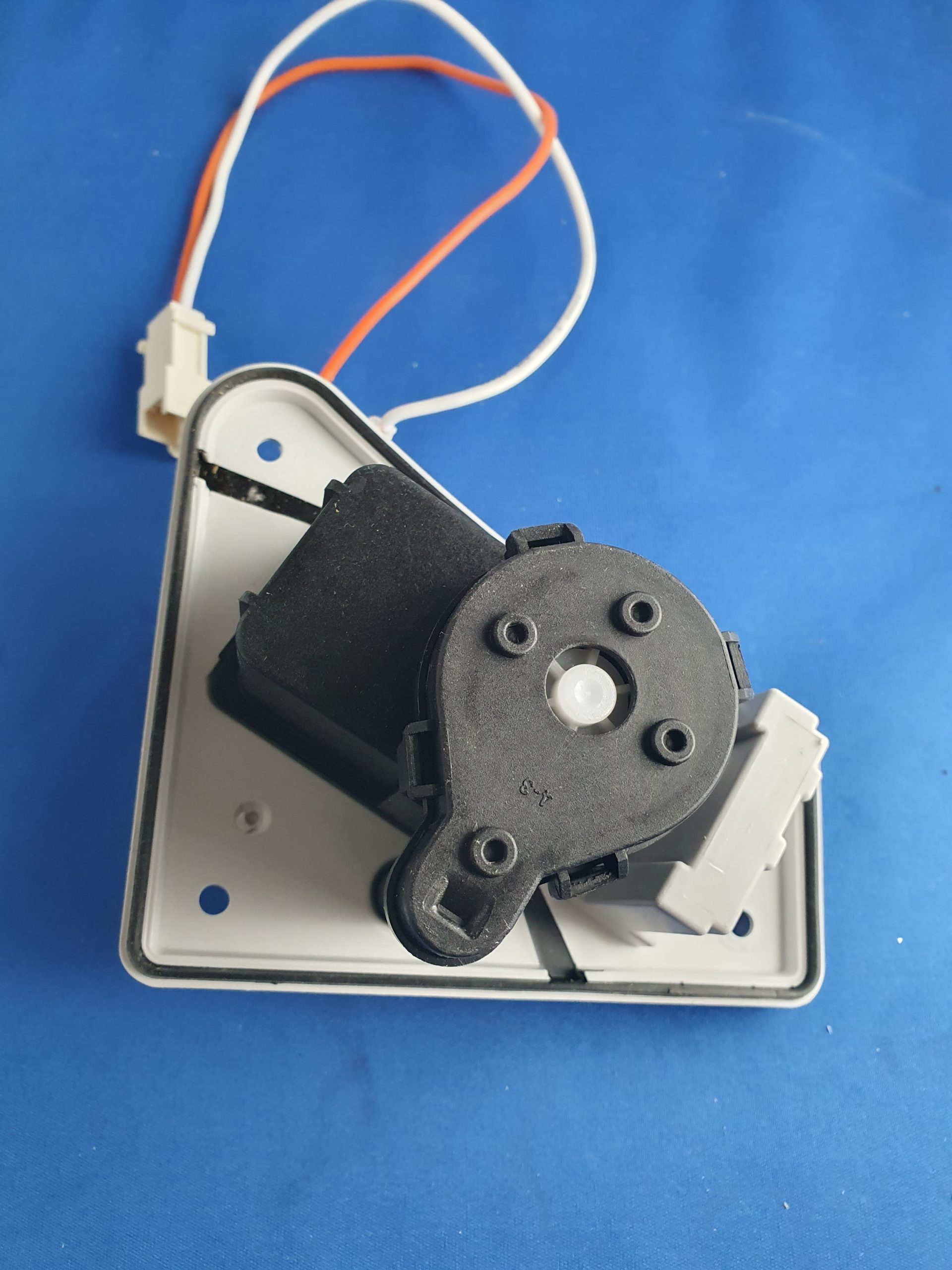 WHIRLPOOL/INDESIT condensate assembly pump for the dryer Dryer pumps