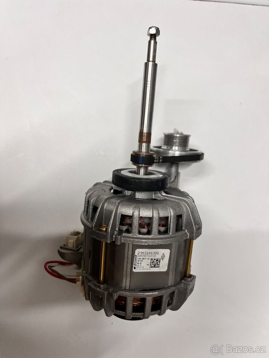 BEKO/GRUNDIG/ARCELIK DRYER engine Dryer engines, handles,door hinges,filters various other parts