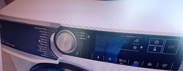 Skalbimo mašinos ELECTROLUX / AEG panelė