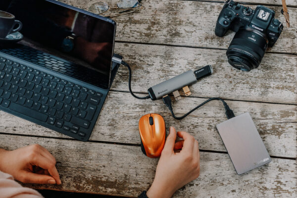 USB-C MULTIPORT HUB 4-PORT USB 3.2 - Image 2