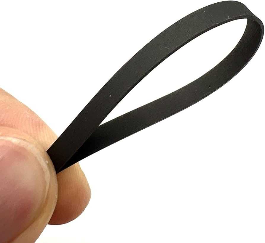 Patefono PIONEER dirželis.162MM*4MM*0,8MM Flat belt Patefono PIONEER dirželis.162MM*4MM*0,8MM Flat belt Parts of turntables, copiers and printers