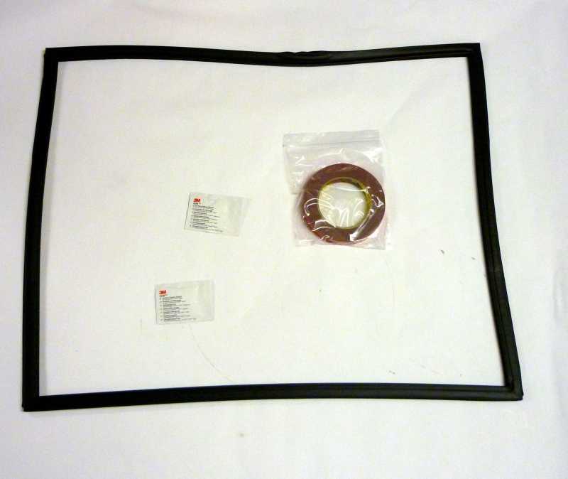 Šaldytuvo LIEBHERR apatinė durų tarpinė,klijuojama,orig. Šaldytuvo LIEBHERR apatinė durų tarpinė,klijuojama,orig. Gaskets for refrigerator doors, etc.